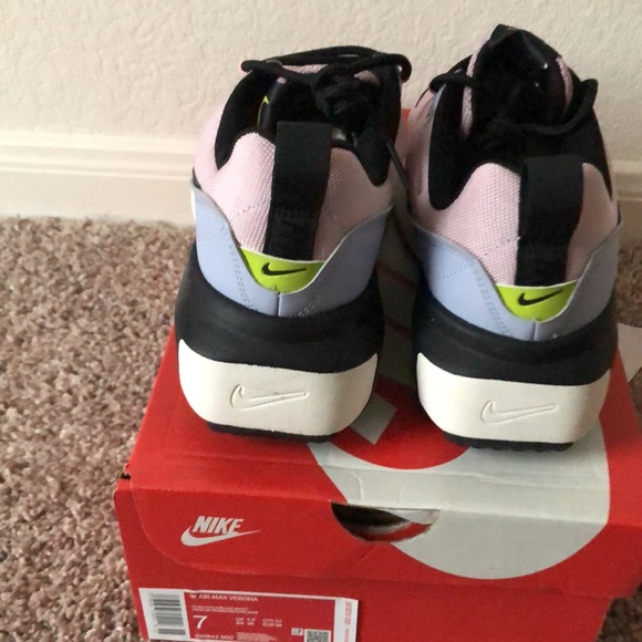 Women’s Air Max Verona size 7 - Picture 2 of 4